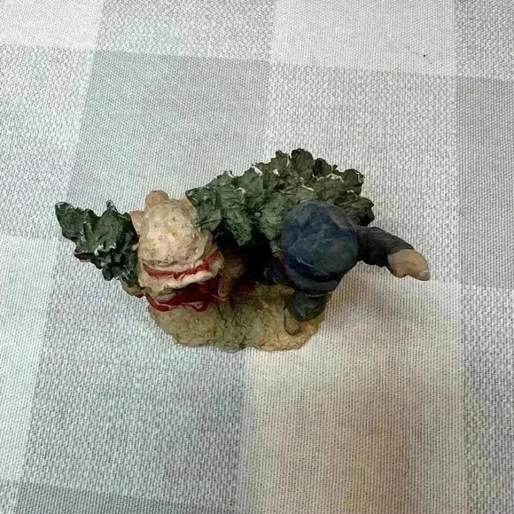 VTG Christmas Village boy and girl tree hunt - Picture 5 of 5